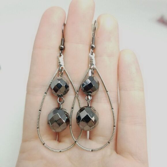 Vintage Sparkly Beaded Drop Shape Dangle Earrings, Silver Tone, Long Size - Picture 5 of 5